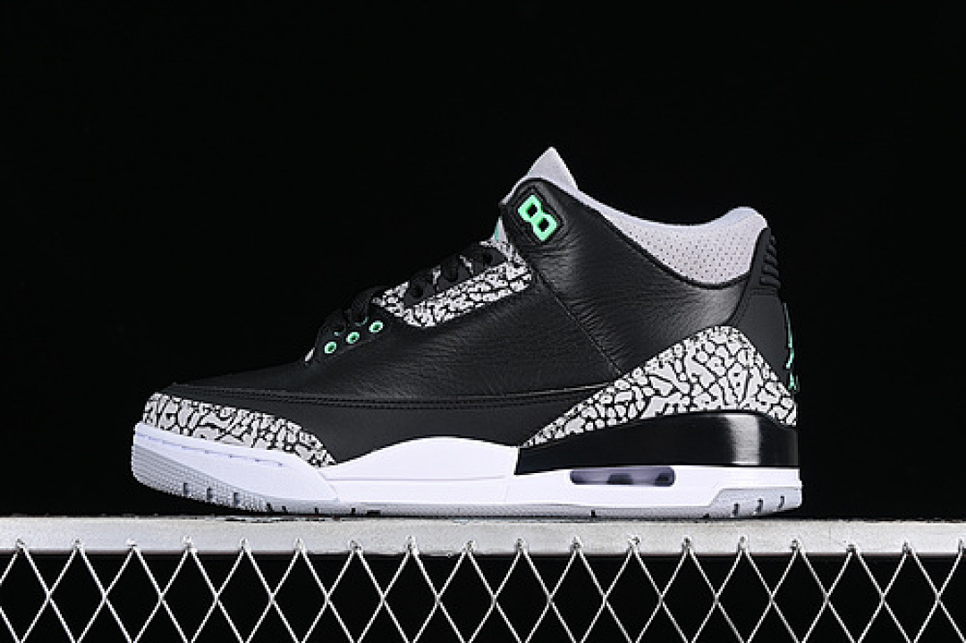 Jordan [CT8532-031]-[AIR JORDAN 3 RETRO GREEN GLOW BLACK/GREEN GLOW/WOLF GREY/WHITE]-[UNISEX:36-48.5], photo 1
