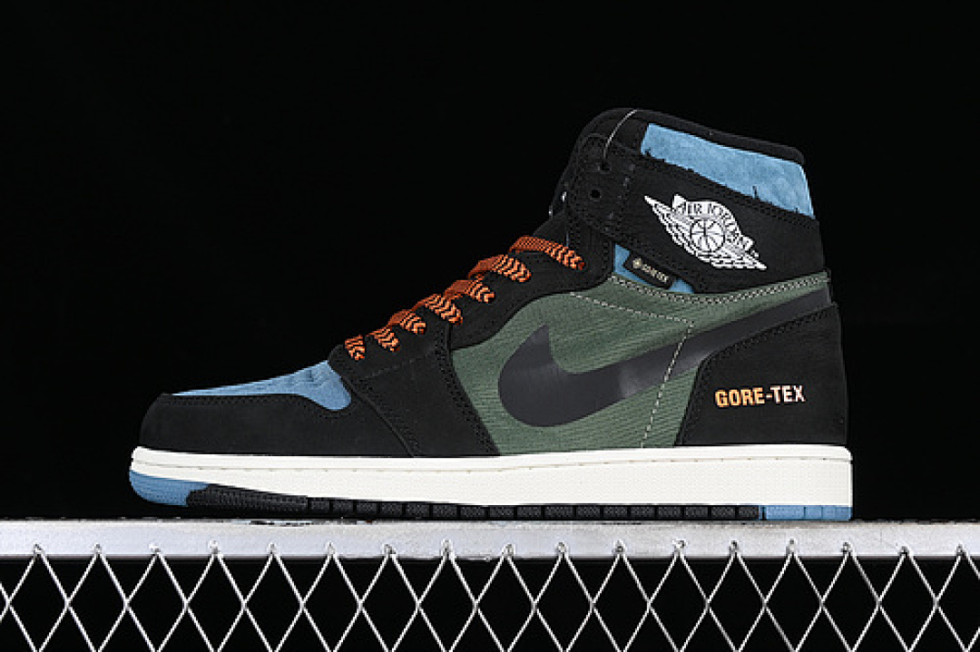 Jordan AIR Jordan 1 ELEMENT GORE-TEX WHITE/BLUE/BLACK/GREEN/ORANGE · DB2889-003, photo 1