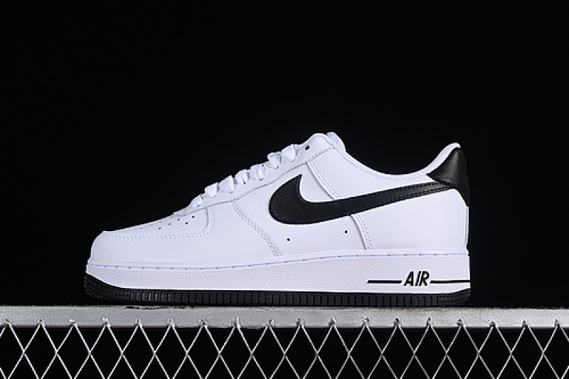 Nike Nike AIR FORCE 1 07 LOW WHITE/BLACK · 488298-105, photo 1