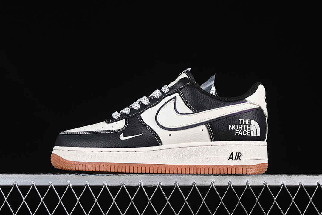 Nike [XZ6188-114]-[AIR FORCE 1 07 LOW WHITE/GREY/BLACK]-[WOMAN:36-39]-[MAN:40-45] - Image 3