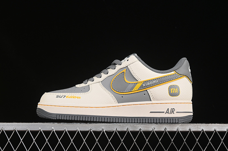 Nike Nike AIR FORCE 1 07 LOW WHITE/GREY/YELLOW · XX3168-201, photo 1