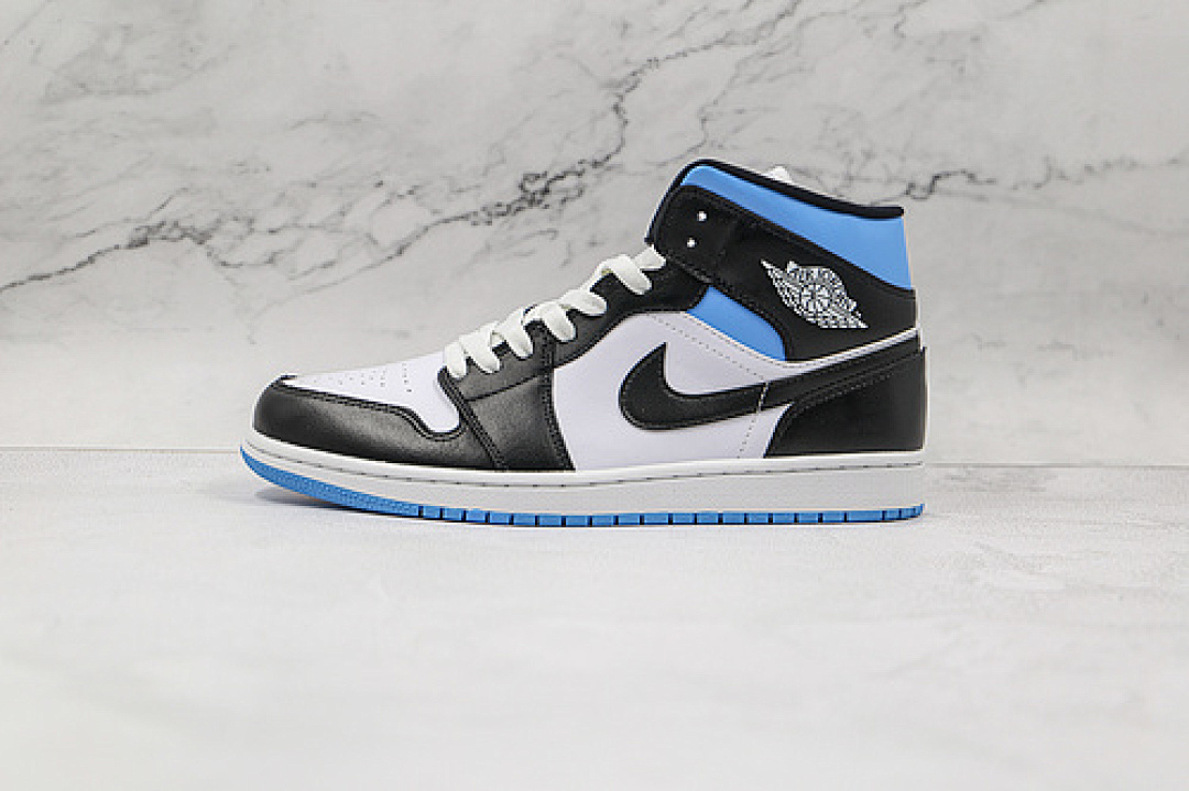 Jordan [BQ6472-102]-[AIR JORDAN 1 MID WHITE/UNIVERSITY BLUE/BLACK]-[WOMAN:35.5-39]-[MAN:40-44.5], photo 1