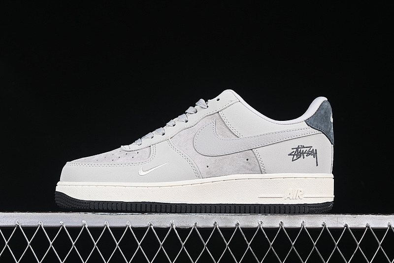 Nike Nike AIR FORCE 1 07 LOW WHITE/GREY · KK1988-055, photo 1