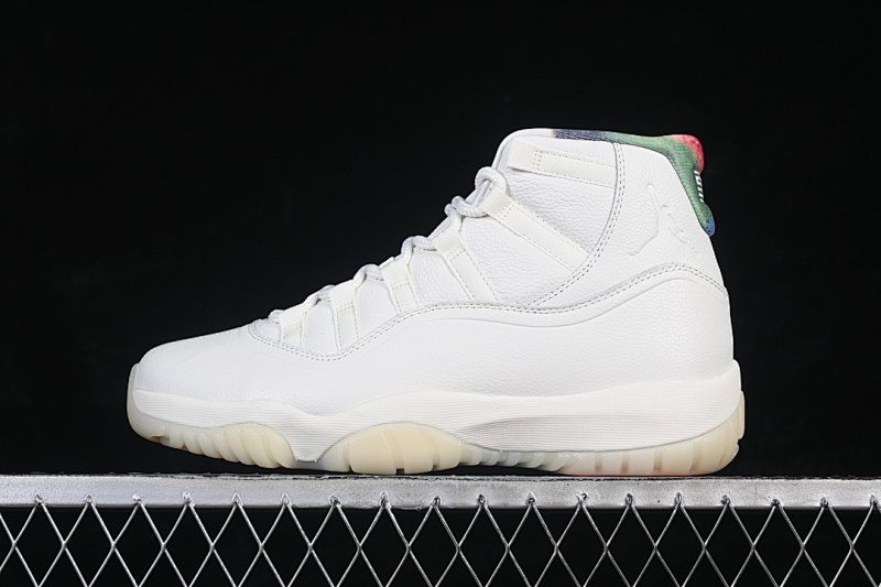 Jordan Jordan 11 RETRO SAIL/OFF WHITE/NEWSPRINT/SPORT ROYAL · IO8959-133, photo 1