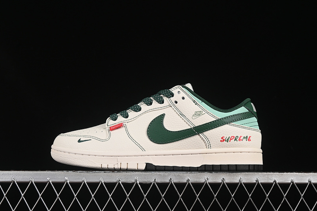 Off-White Nike SB DUNK LOW SUP OFF WHITE/GREEN · FC1688-222, photo 1