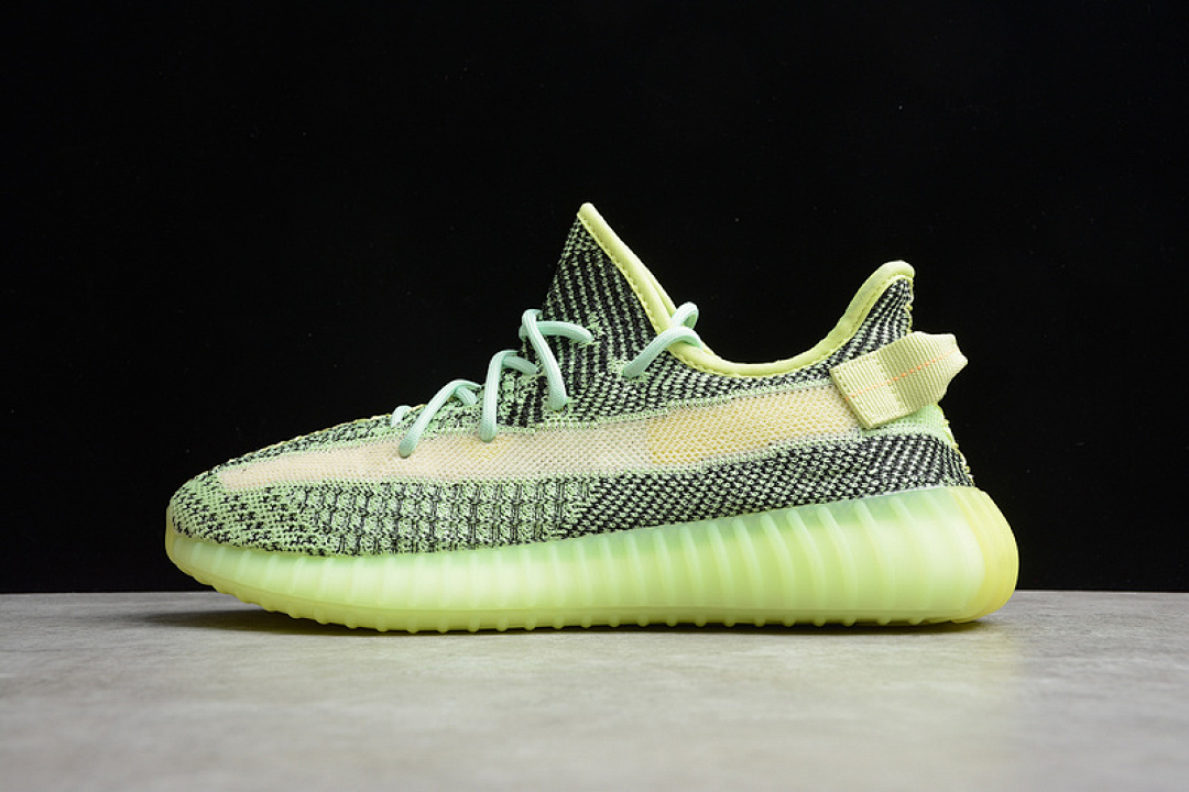 Adidas Adidas YEEZY BOOST 350 V2 YEEZREEL/YEEZREEL/YEEZREEL · FX4130, photo 1