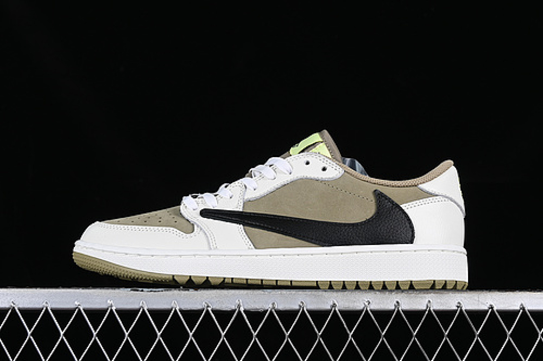 Jordan [FZ3124-200]-[TRAVIS SCOTT AIR JORDAN 1 LOW NRC WHITE/BLACK/GREEN]-[WOMAN:36-39]-[MAN:40-47.5], photo 1