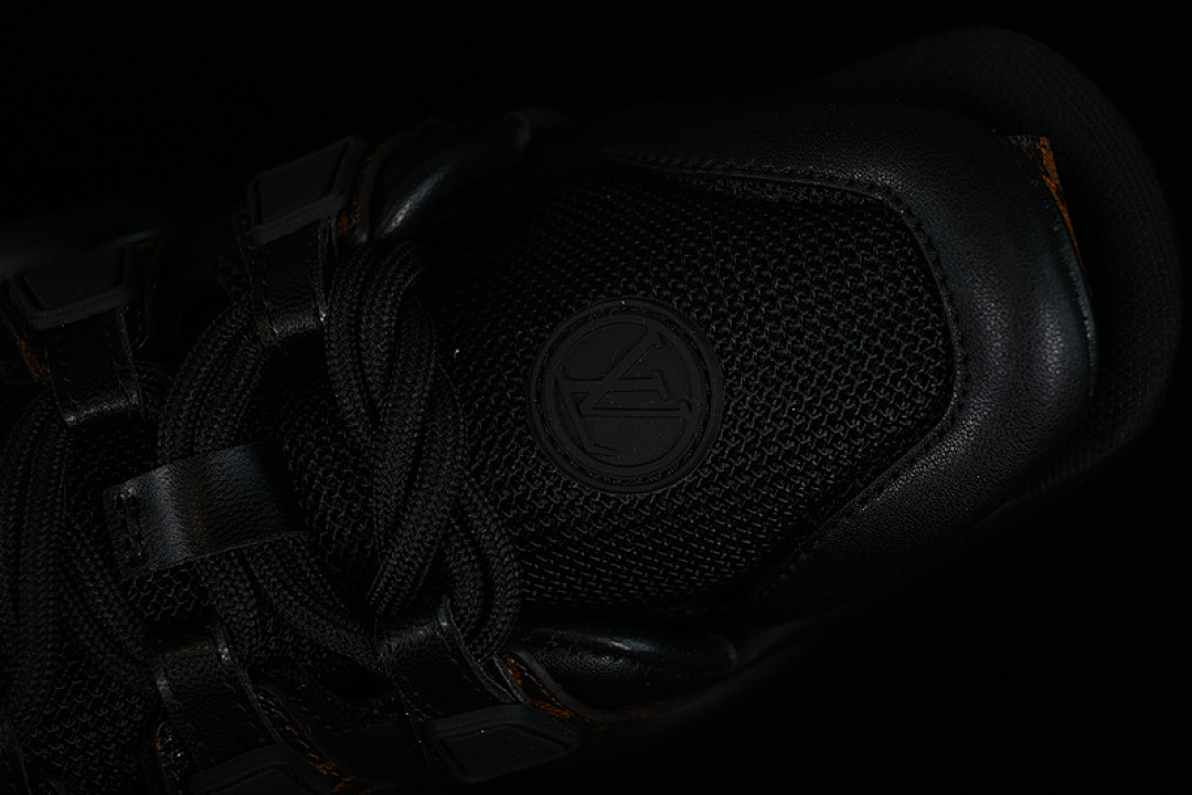 Arc'teryx [L*V ARCHLIGHT 390N BLACK]-[WOMAN:35-40] - Image 8