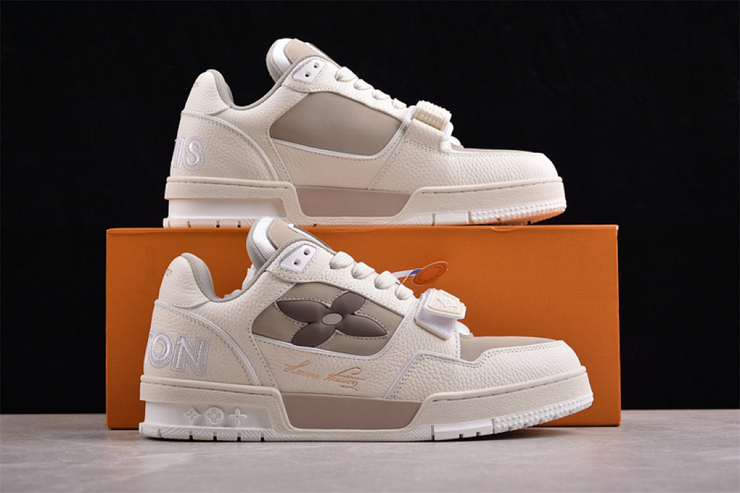 Louis Vuitton [2024TRAINER L*V LOUIS VUITTON TRAINER WHITE/GREY/KHAKI]-[WOMAN:35-39]-[MAN:40-45] - Image 2