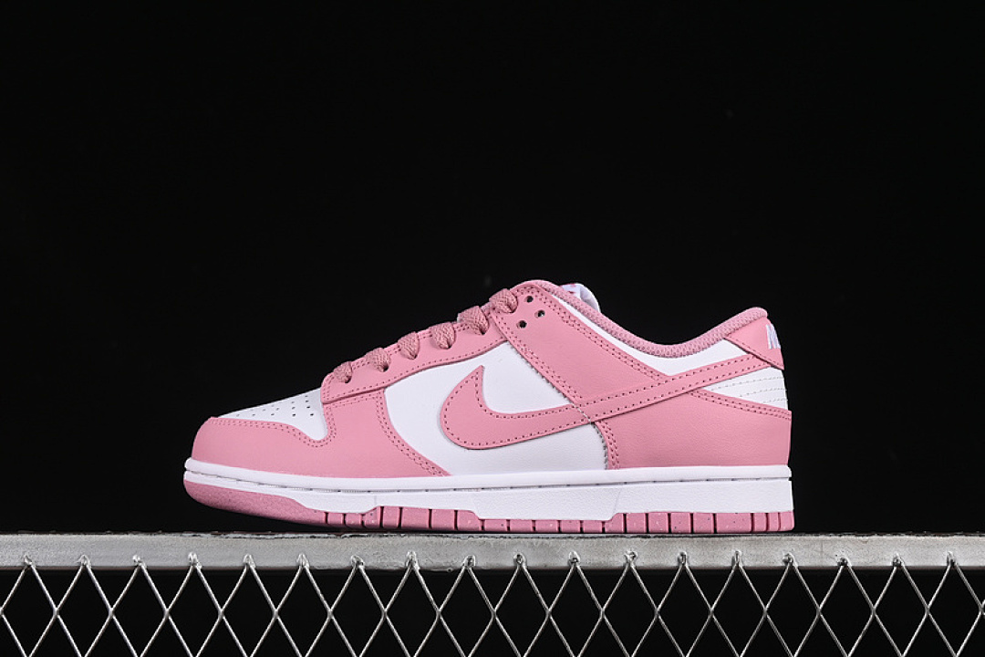Unbranded [DD1873-112]-[DUNK LOW SB WHITE/ELEMENTAL PINK]-[WOMAN:35.5-40], photo 1