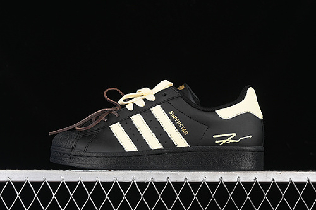 Adidas SUPERSTAR CORE BLACK/FOOTWEAR WHITE · EG4959, photo 1
