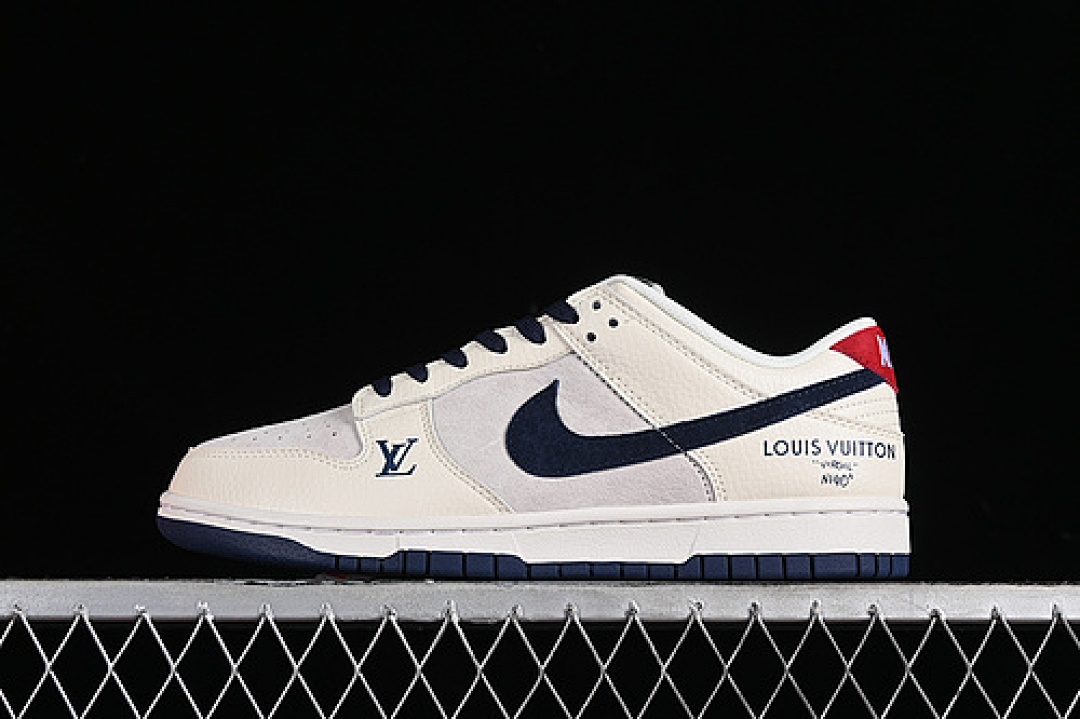 Unbranded [FC1688-134]-[SB DUNK LOW L*V WHITE/GREY/BLACK]-[WOMAN:36-39]-[MAN:40-46], photo 1