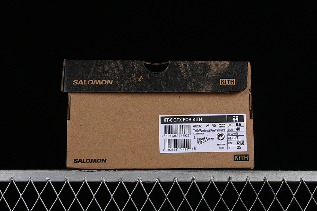 On Running [472068-26]-[XT 6 FOR KITH OUTDOOR RECREATION SKY BLUE/WHITE]-[WOMAN:36-39]-[MAN:40-46] - Image 11