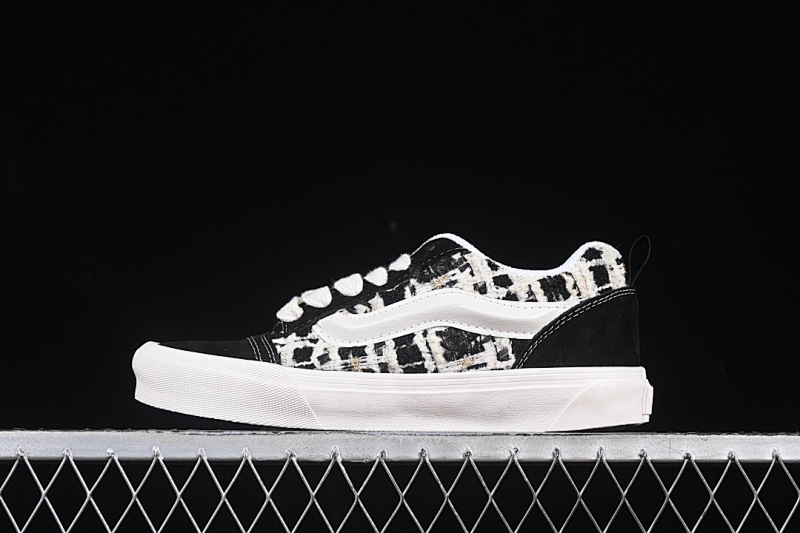 RETRO CASUAL SKATE SHOES WHITE/BLACK · VN0A5JM2BA21, photo 1