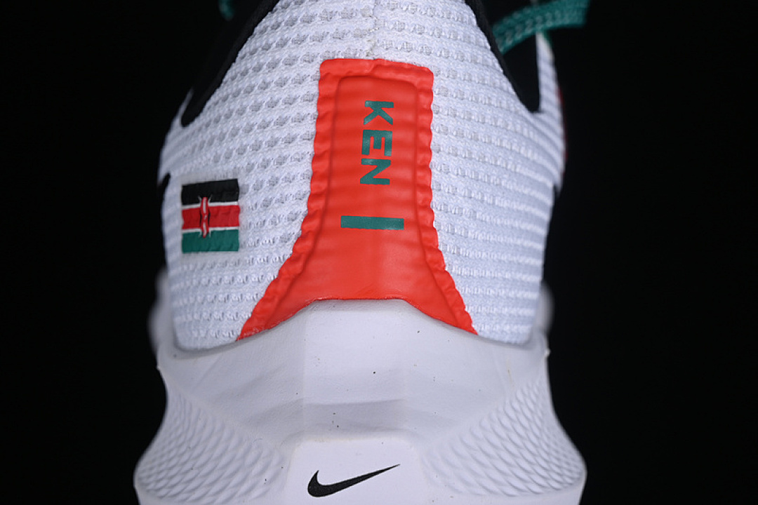 Nike [FN0024-100]-[AIR ZOOM PEGASUS 40 WHITE/BLACK/RED/GREEN]-[WOMAN:36-39]-[MAN:40-46] - Image 7