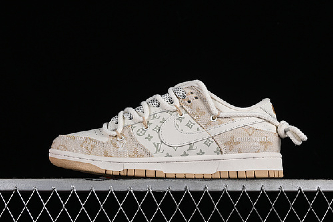 Nike SB DUNK LOW L*V WHITE/GREY/YELLOW · SJ2068-247, photo 1
