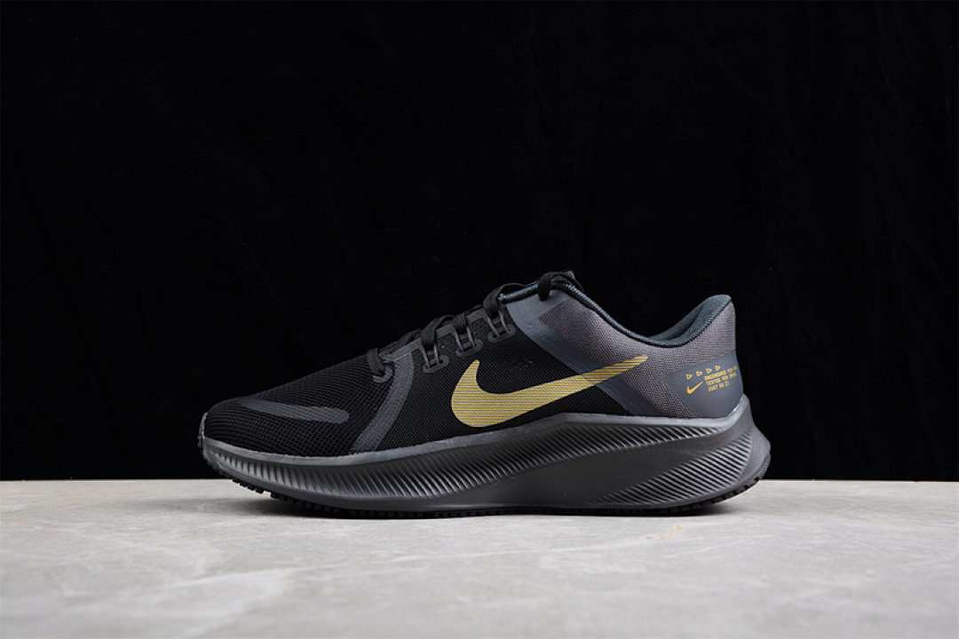 QUEST 4 BLACK/DARK SMOKE GREY/METALLIC GOLD · DA1105-010, photo 1