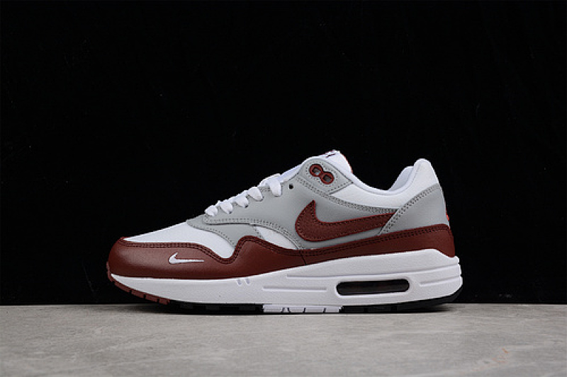 Nike AIR MAX 1 PREMIUM MYSTIC DATES WHITE/WOLF GREY/BLACK · DB5074-101, photo 1