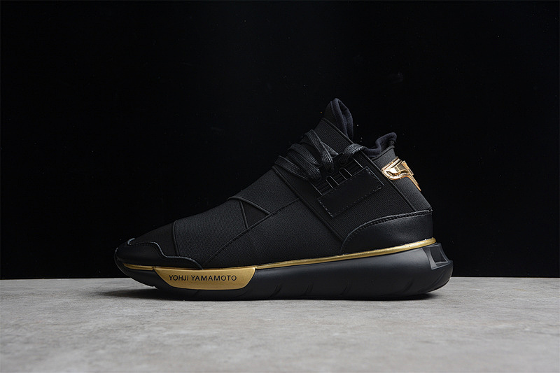 Y-3 Y-3 QASA HIGH CORE BLACK/CORE BLACK/GOLD · S6166, photo 1