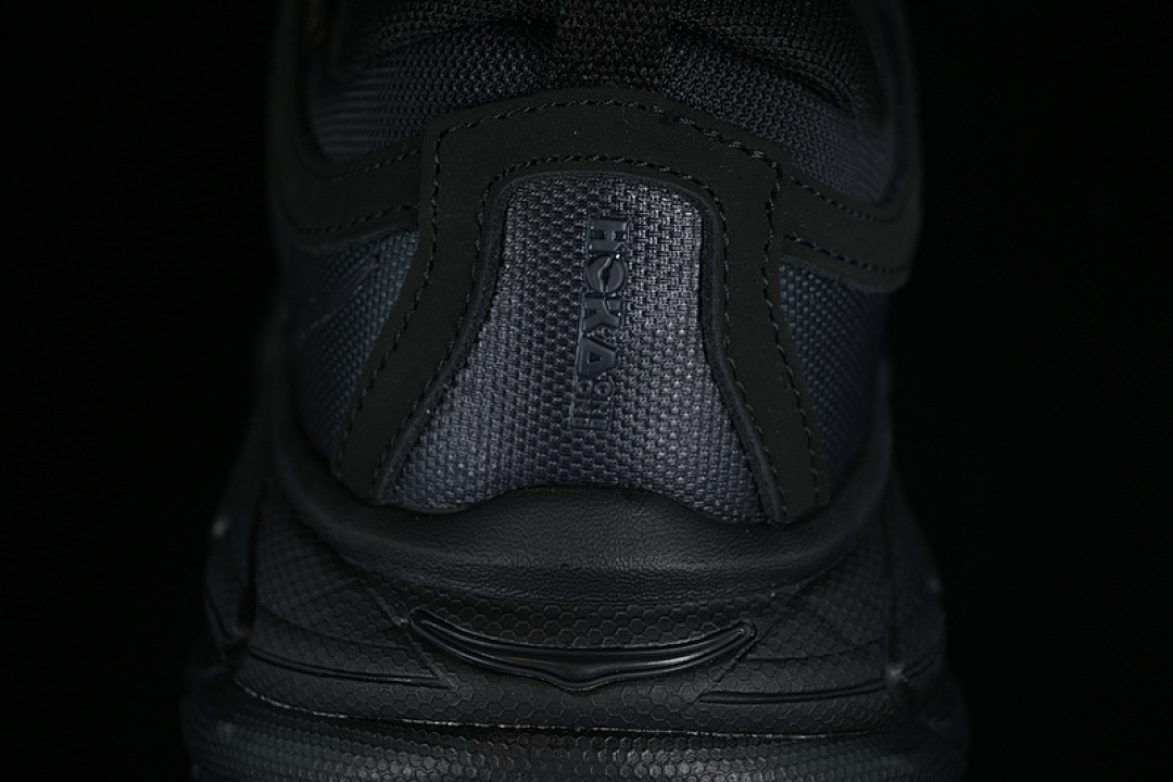 Hoka [1130310 BBLC]-[HOKA ONE TOR ULTRA LOW BLACK/BLACK]-[MAN:40-45] - Image 8