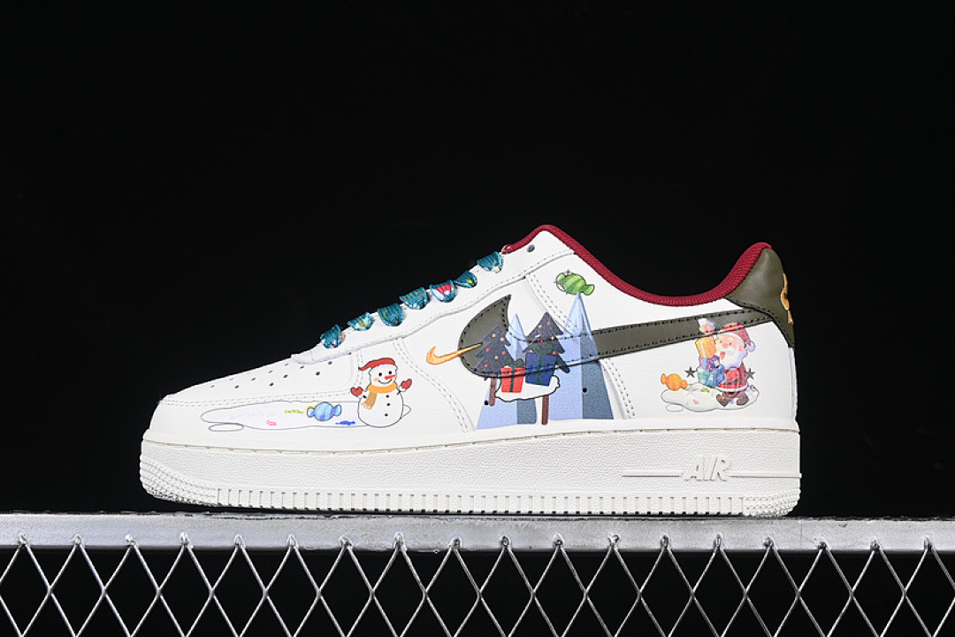 Nike [DM0970-132]-[AIR FORCE 1 07 LOW WHITE/GREEN/RED/BLUE]-[WOMAN:36-39]-[MAN:40-45], photo 1