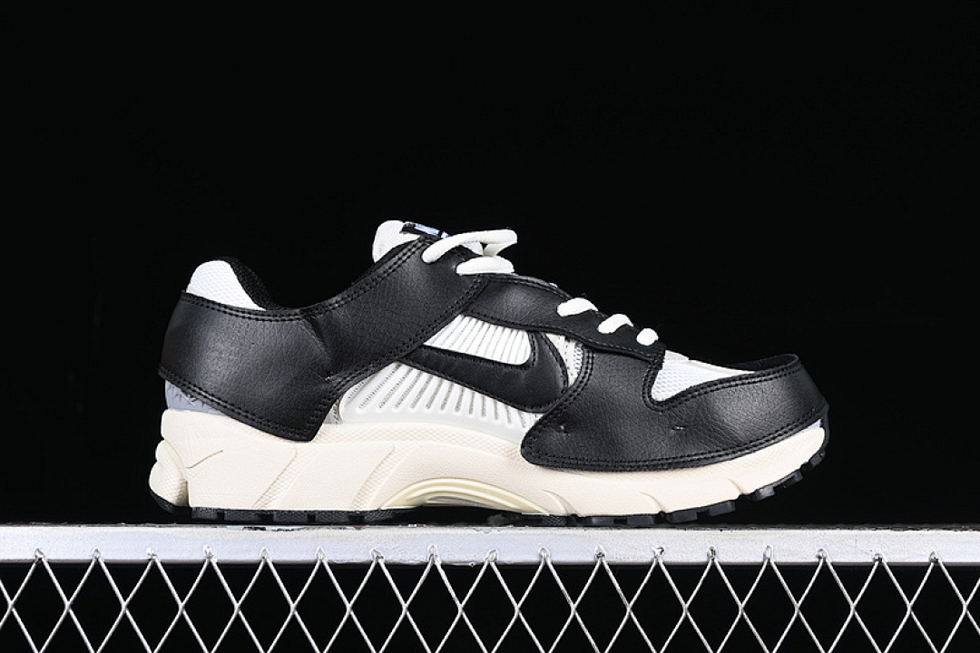 Nike [FJ5474-133]-[AIR ZOOM VOMERO 5 TIMELESS WHITE/BLACK/PHOTON DUST/SAIL]-[UNSIZE:36-45] - Image 15