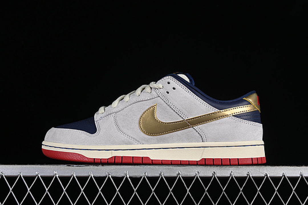 Nike SB DUNK LOW RETRO OLD SPICE BUFF/METALLIC GOLD · 304292-272, photo 1