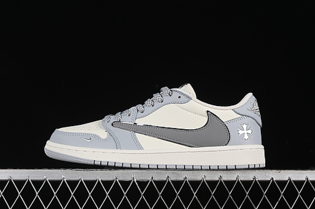 Jordan [DM7866-016]-[TRAVIS SCOTT X FRAGMENT DESIGN AIR JORDAN 1 LOW OG SP WHITE/GREY/BLUE]-[36-45], photo 1