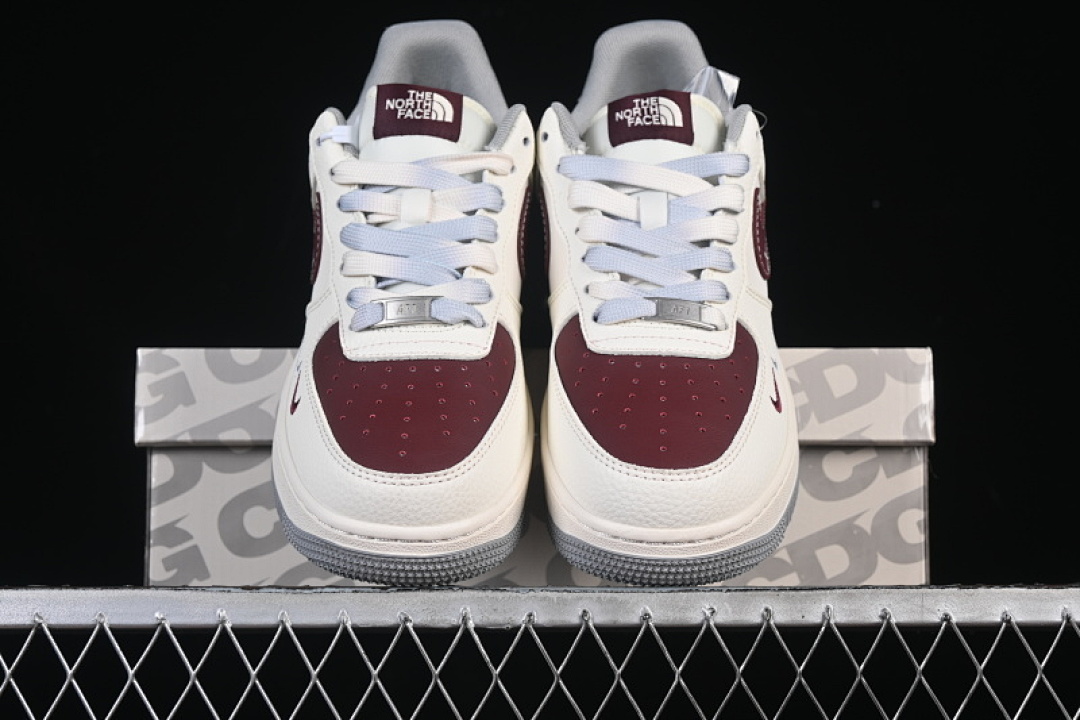 Nike [QW5606-268]-[AIR FORCE 1 07 LOW CASUAL SNEAKERS GREY/WINE RED/WHITE]-[WOMAN:36-39]-[MAN:40-45] - Image 12