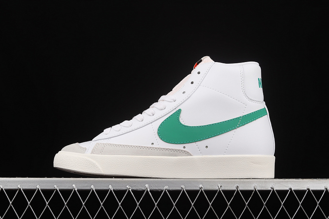 Unbranded [BQ6806-300]-[BLAZER MID 77 VINTAGE WHITE/SAIL-LUCID GREEN]-[WOMAN:36-39]-[MAN:40-45], photo 1