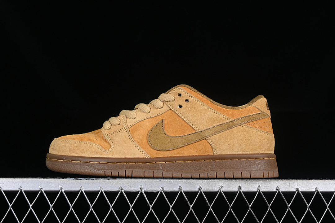 Unbranded [883232-700]-[SB DUNK LOW DUNE/TWIG-WHEAT-GUM MEDIUM BROWN]-[WOMAN:36-39]-[MAN:40-45], photo 1