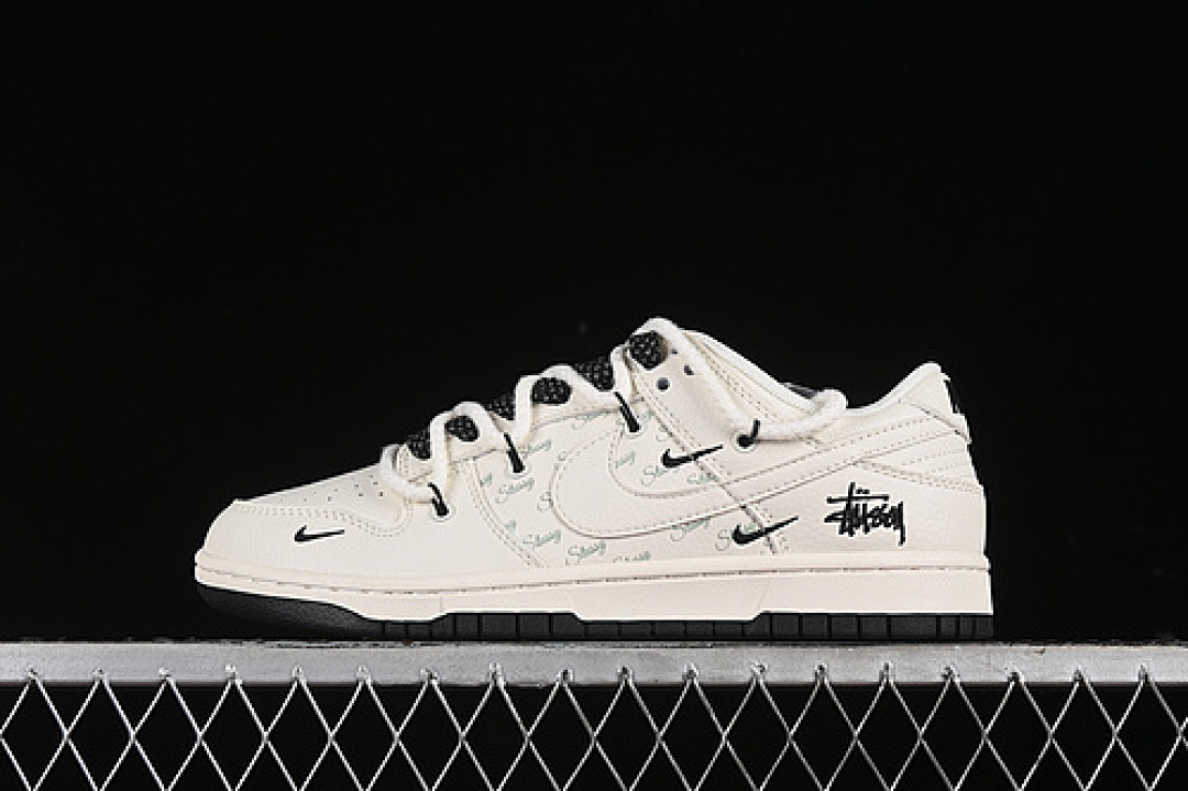 Off-White [SJ2068-276]-[SB DUNK LOW OFF WHITE/BLACK]-[WOMAN:36-39]-[MAN:40-45], photo 1