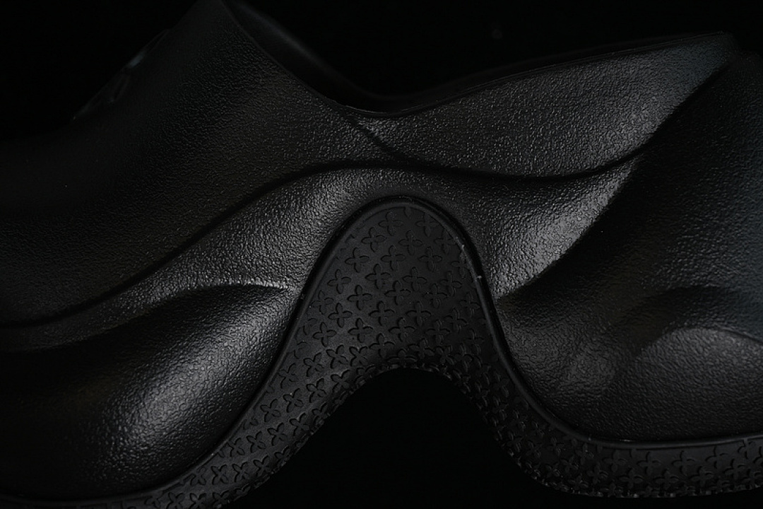 Unbranded [E9066]-[SMFK COMPASS BLACK]-[WOMAN:35-40] - Image 7
