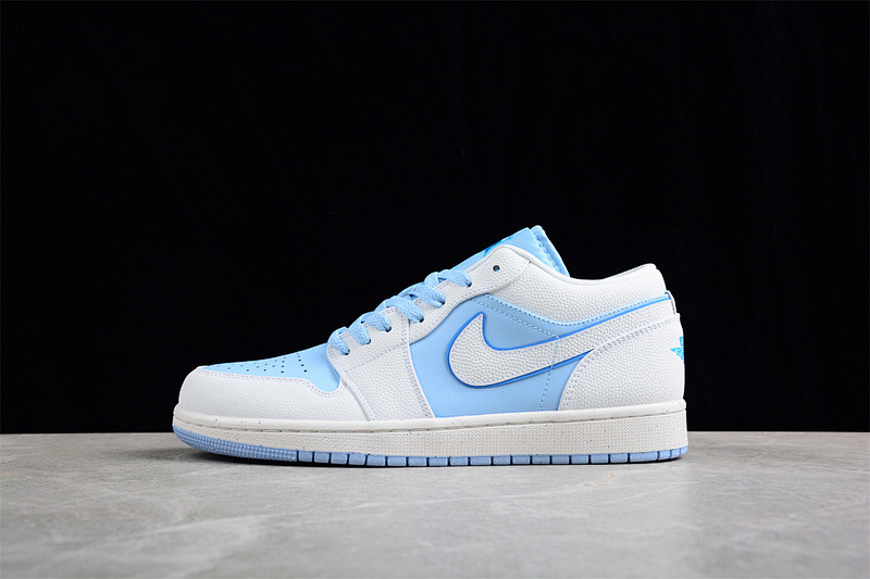 Jordan AIR Jordan 1 LOW SE REVERSE ICE BLUE SAIL/DARK POWDER BLUE/ICE BLUE · DV1299-104, photo 1