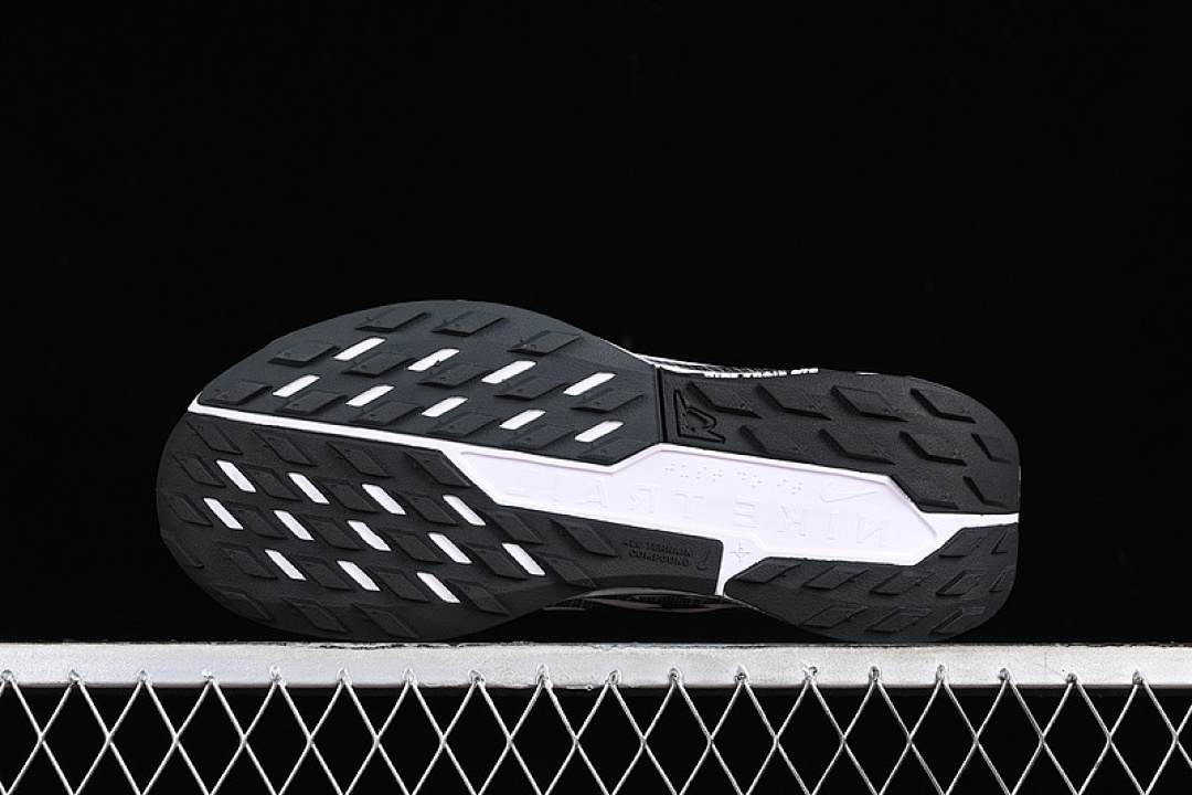 Nike [DV3864-001]-[PEGASUS TRAIL 5 BLACK/ANTHRACITE/WOLF GREY/WHITE]-[WOMAN:36-39]-[MAN:40-45] - Image 15