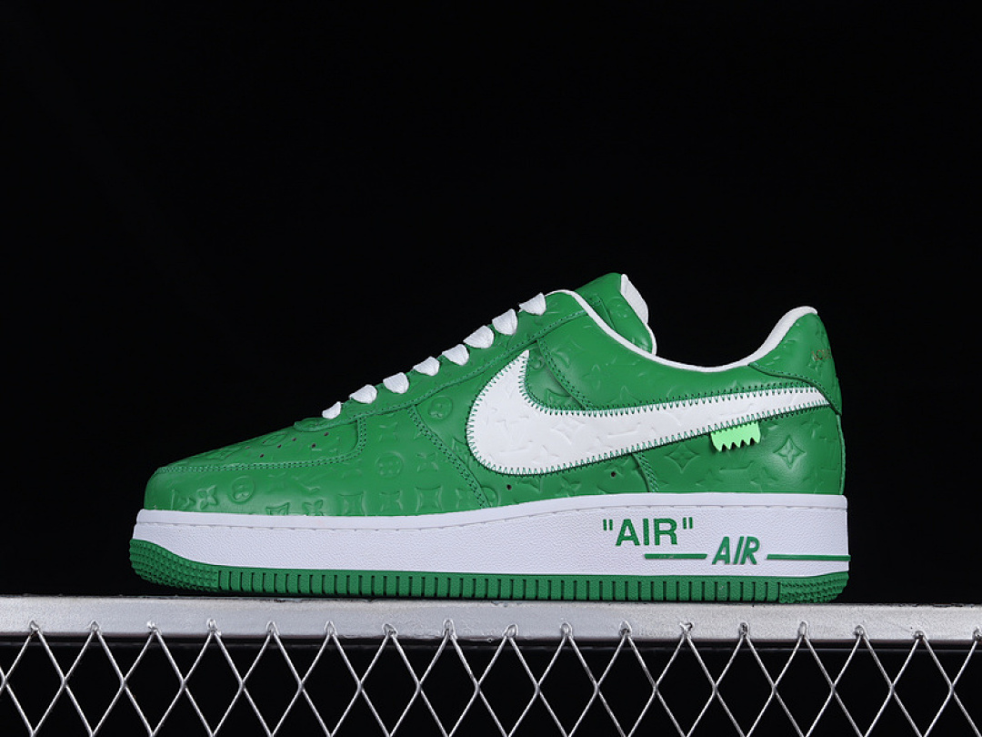 Nike Nike [AIR FORCE 1 LOW 07 X L*V GREEN/GREEN/WHITE]-[MAN:38-46], photo 1
