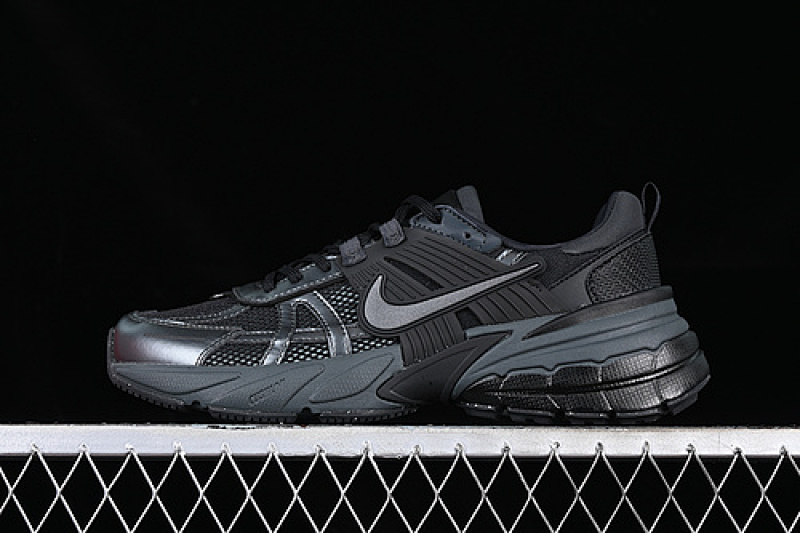 V2K RUNTEKK 3XL BLACK/GREY · FD0736-100, photo 1