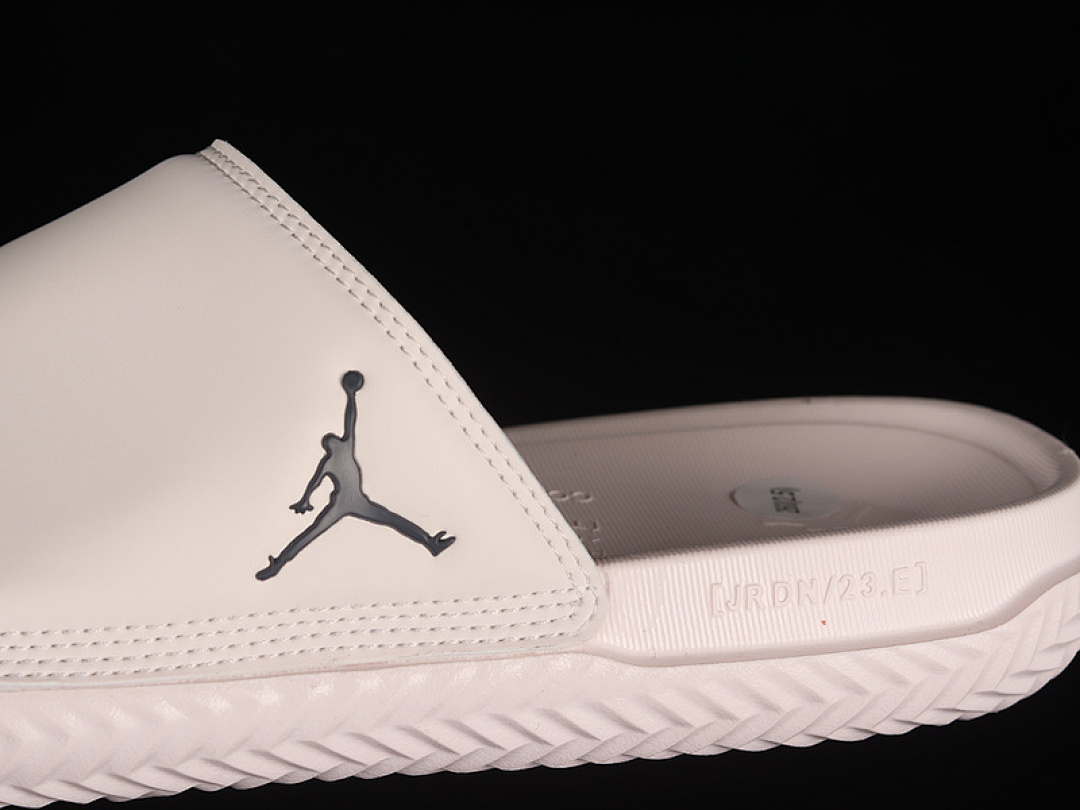 Jordan [DC9835-600]-[AIR JORDAN PLAY SLIDE LIGHT SOFT PINK/WOLF GREY]-[WOMAN:36-39]-[MAN:40-45] - Image 7