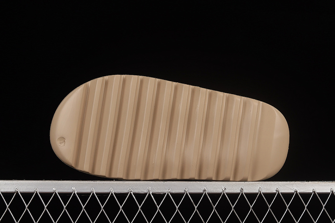 Adidas [GZ5554]-[YEEZY SLIDES PURE/PURE/PURE]-[WOMAN:36-39]-[MAN:40-48.5] - Image 10