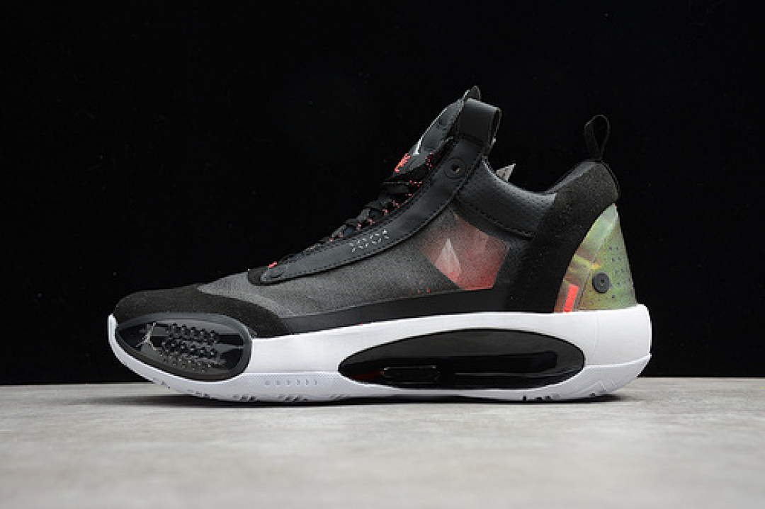 Jordan AIR Jordan XXXIV LOW PF HERITAGE BLACK/METALLIC SILVER/WHITE · CU3475-001, photo 1