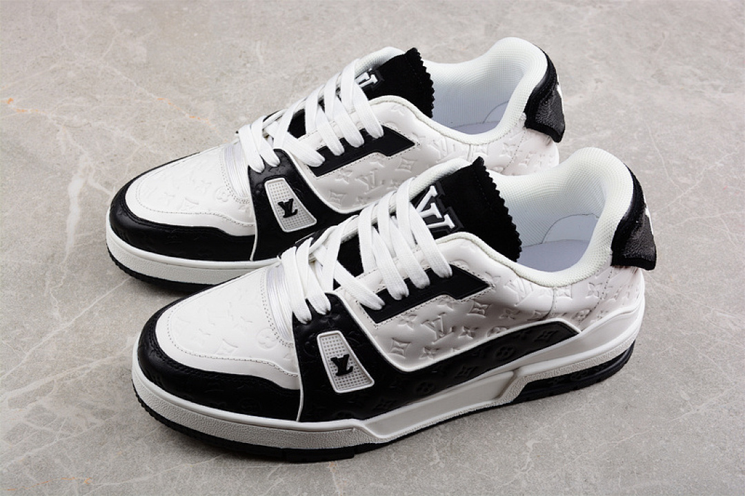 Louis Vuitton [L*V TRAINER LOW SNEAKER WHITE/WHITE/BLACK]-[WOMAN:35-39]-[MAN:40-45] - Image 11