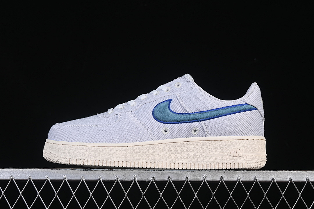 Nike Nike AIR FORCE 1 LOW GAME ROYAL/PALE IVORY/SMOKEY BLUE · HV1204-001, photo 1