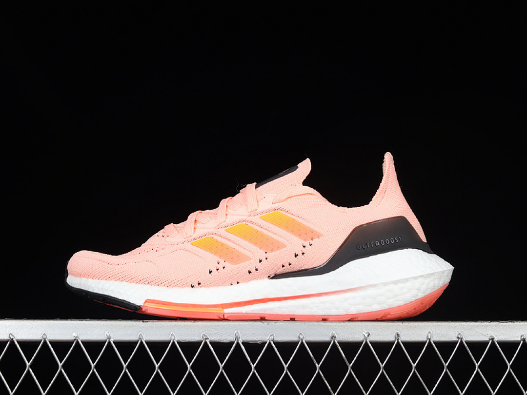 Unbranded [GX8037]-[ULTRABOOST 22 HEAT.RDY SHOES LIGHT FLASH ORANGE/FLASH ORANGE/TURBO]-[WOMAN:36-40], photo 1