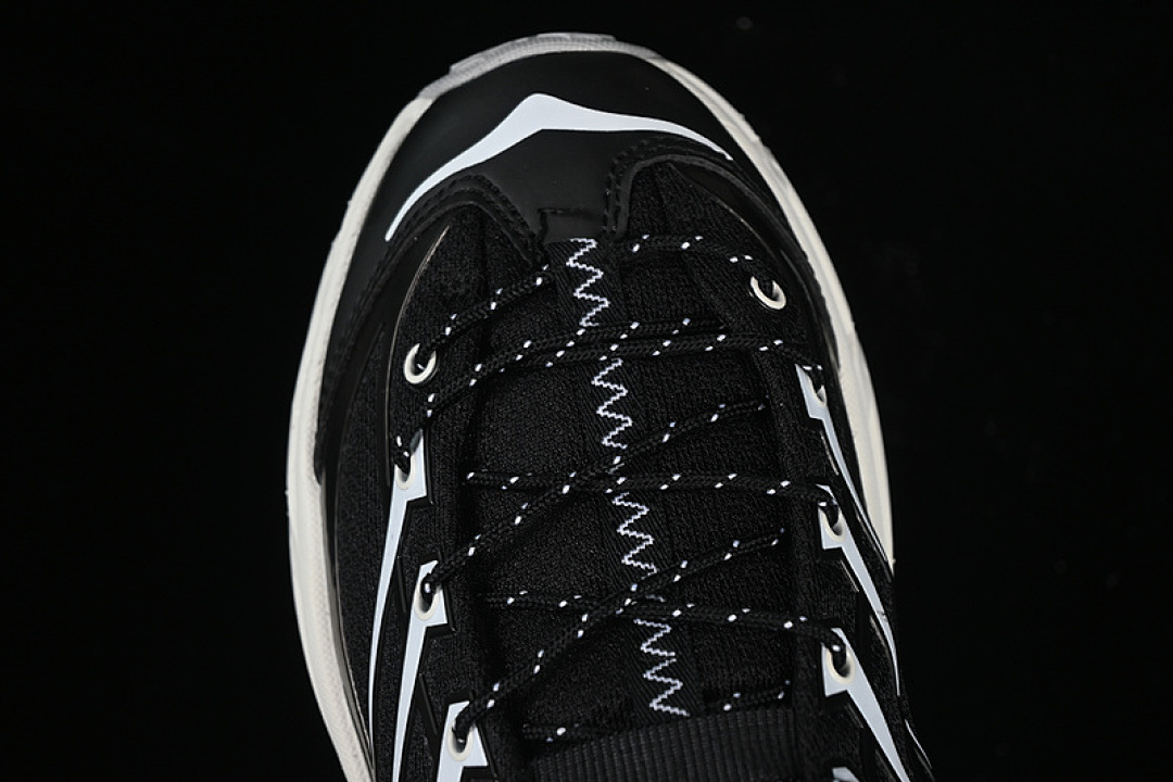 Hoka [1141572 BKCS]-[HOKA MAFATE THREE 2 WHITE/BLACK/GREY]-[WOMAN:36-39]-[MAN:40-45] - Image 10