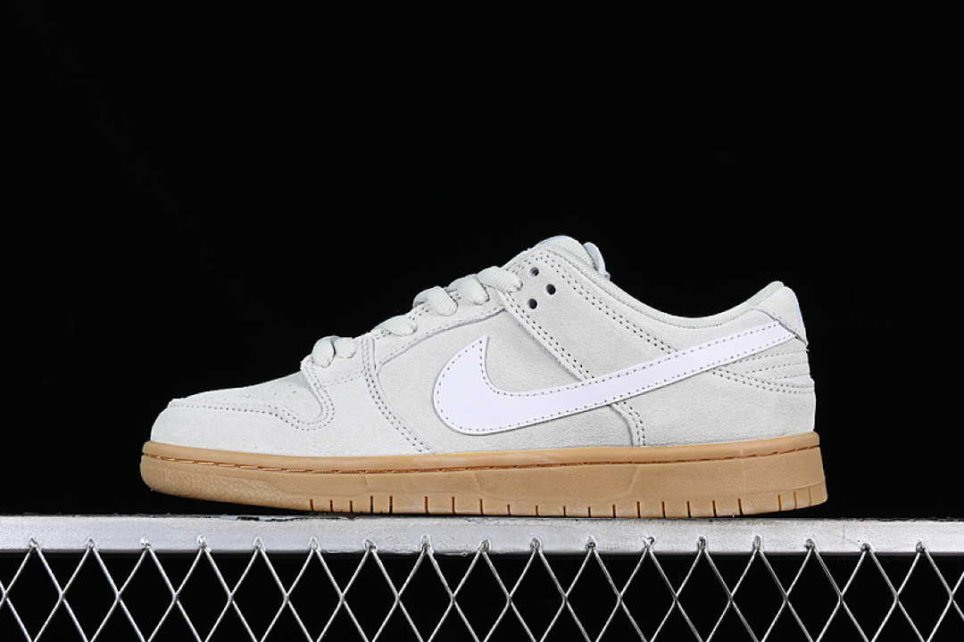 Unbranded [BQ6817-300]-[DUNK LOW SB HORIZON GREEN/ERASER LIGHT BROWN-LIGHT IVORY]-[MAN:39-45], photo 1