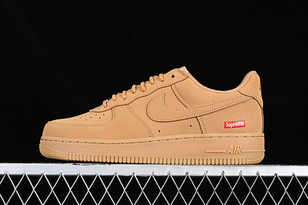 Nike [DN1555-200]-[SUPREME AIR FORCE 1 LOW BROWN]-[WOMAN:35.5-39]-[MAN:40-47.5], photo 1