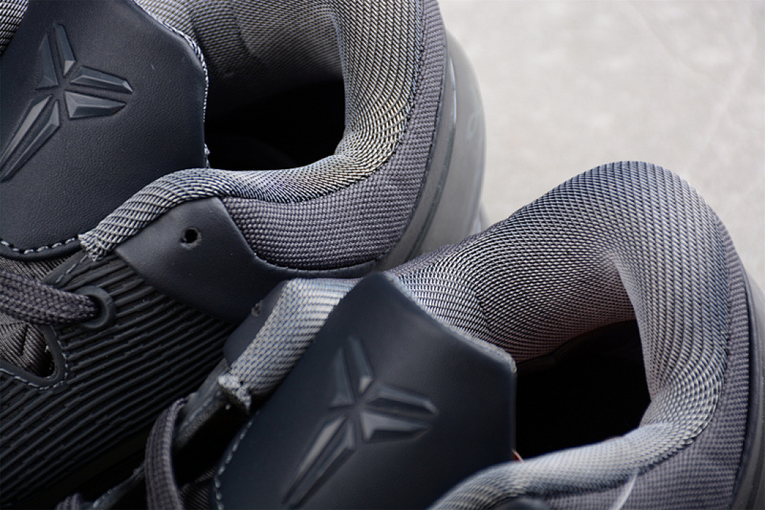 Nike [869460-442]-[ZOOM KOBE 7 FADE TO BLACK BLUE FOX/BLUE FOX]-[MAN:40-46] - Image 10