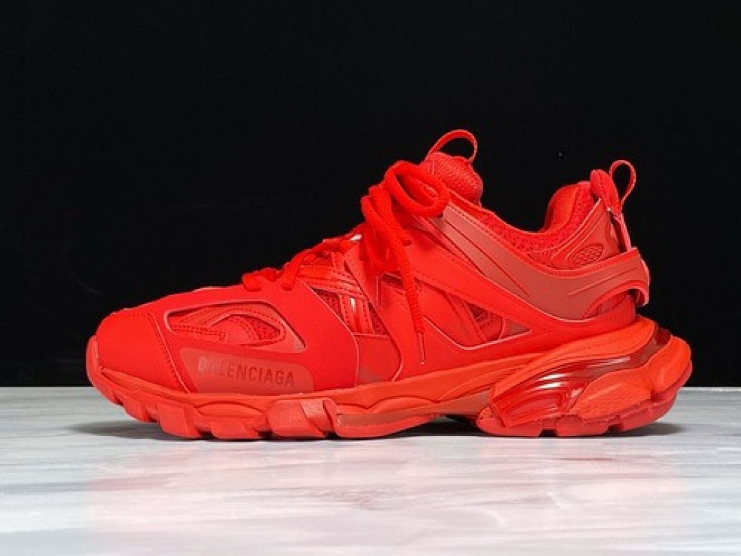 Unbranded [ECBL901007A]-[GET TRACK 2.0 SNEAKER RED/RED/RED]-[WOMAN:35-39]-[MAN:40-45], photo 1