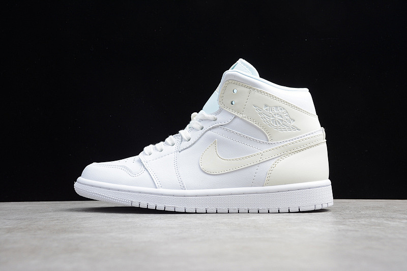 Jordan AIR Jordan 1 HIGH BRAND WHITE/WHITE · BQ6472-112, photo 1