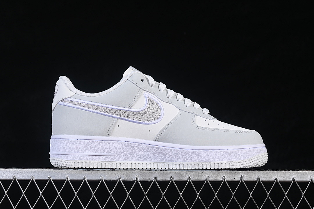 Nike [IB6842-100]-[AIR FORCE 1 07 LOW CASUAL SNEAKERS WHITE/GREY]-[WOMAN:36-39]-[MAN:40-45] - Image 16